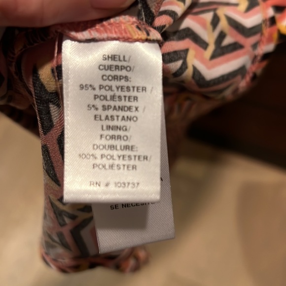 Donna Morgan dress, size 10 in beautiful fall colors, abstract pattern. - Picture 5 of 5